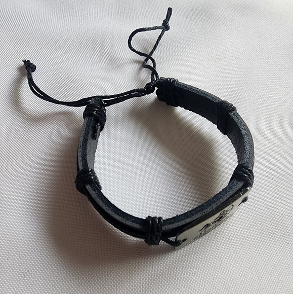 🔥MEN "PISCES" BRACELET🔥 - Picture 2 of 2